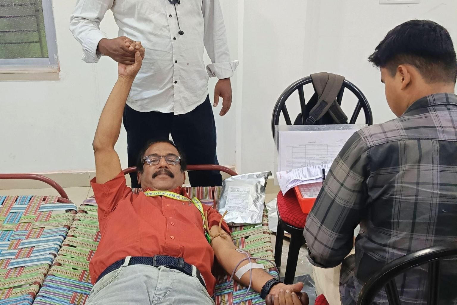 বিশ্ব থ্যালাসেমিয়া দিবসে বারাসতে রক্তদান শিবির, ১৫২ জনের স্বেচ্ছায় রক্তদান